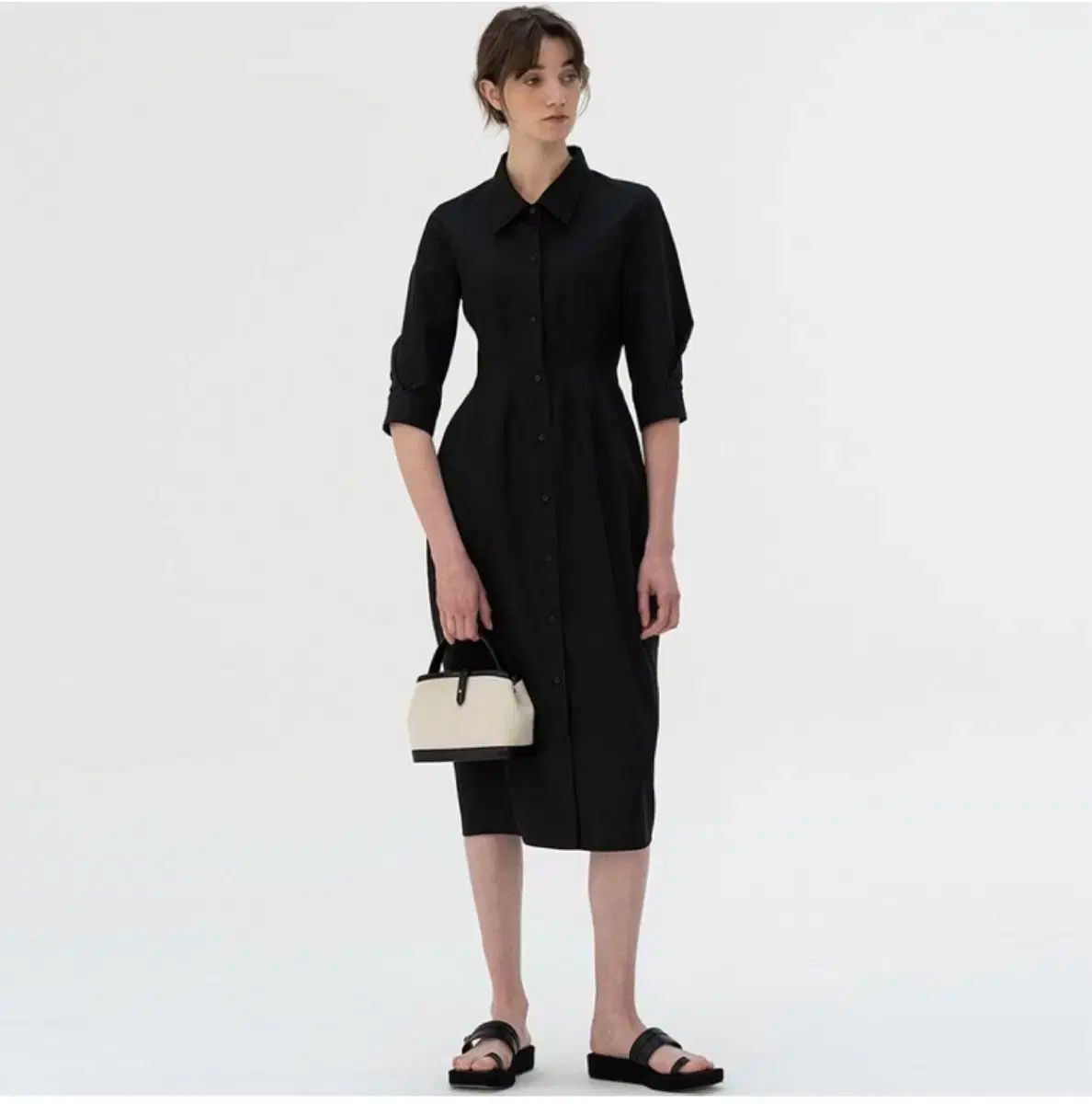 キンダーサルモンワンピース新品