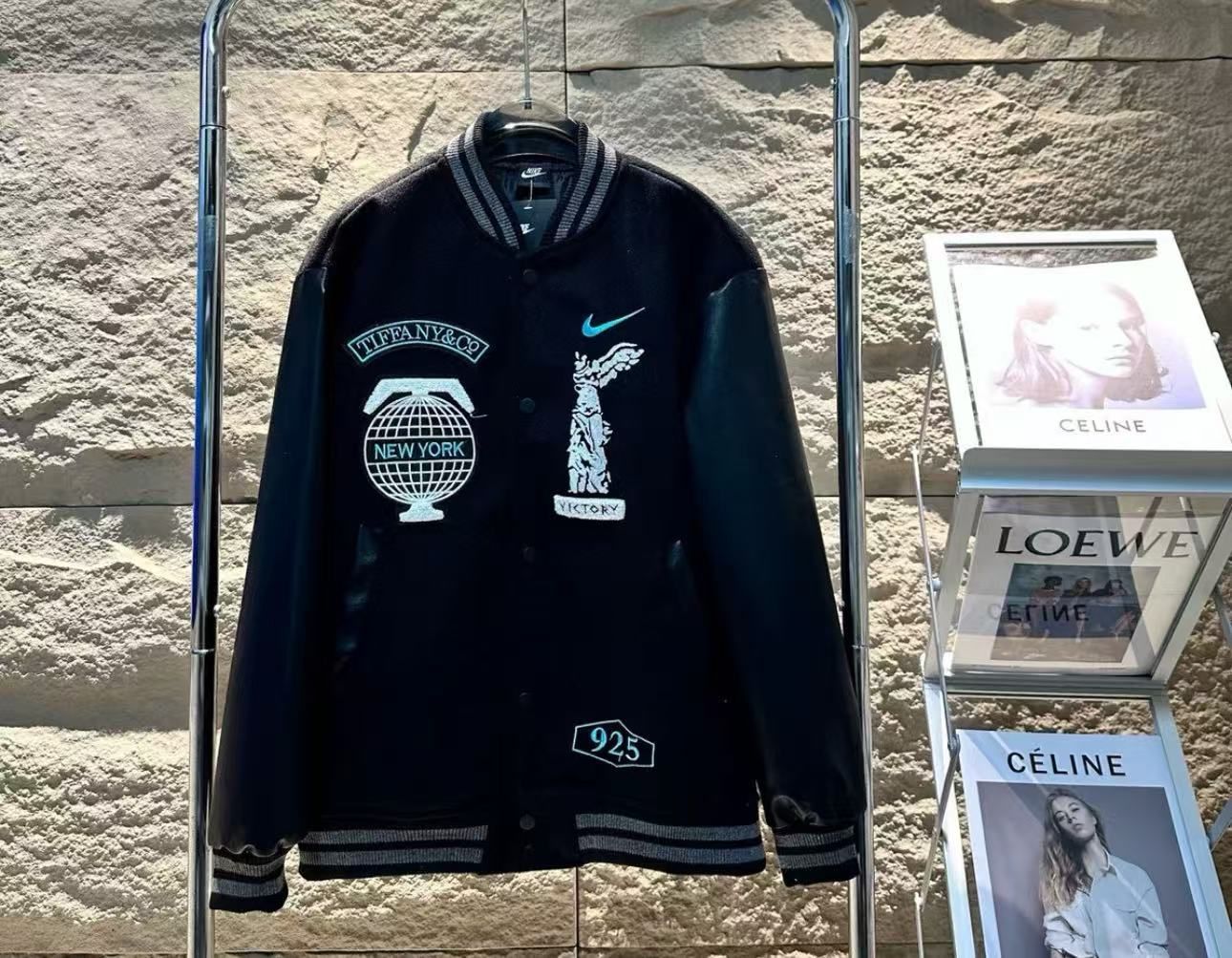 Nike x Co.&Tiffany 刺繍 ジャケット - メルカリ 