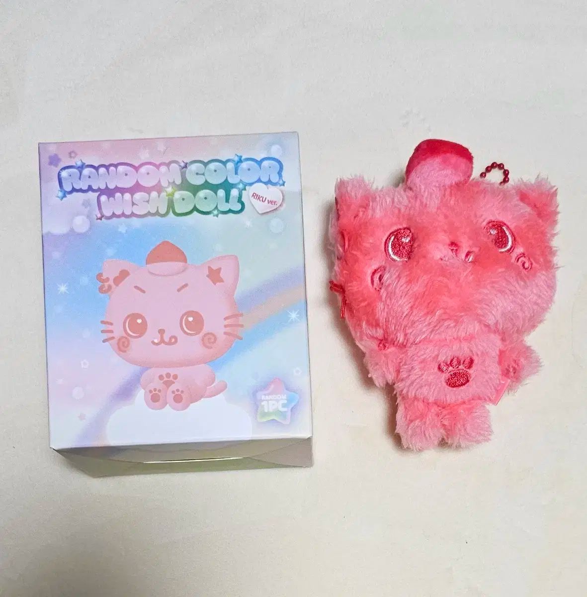 NCT(エヌシーティー) WIND AND WISH リーク クリー 赤 ドール