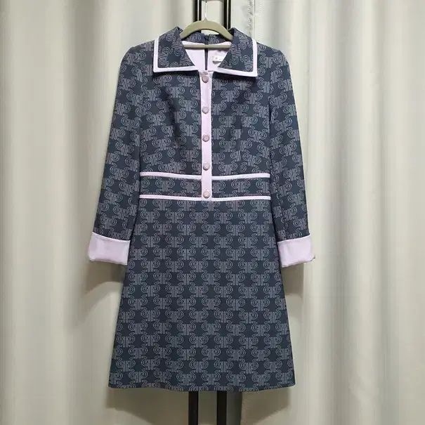 itMICHAA イッミシャ パターン ロゴ バイ ワンピース