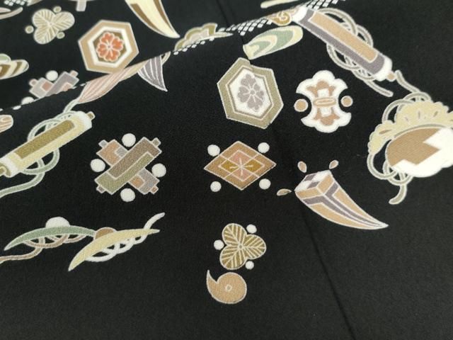 平和屋着物○創業460年・千總 黒留袖 駒刺繍 遠山吉祥花唐草文 金彩