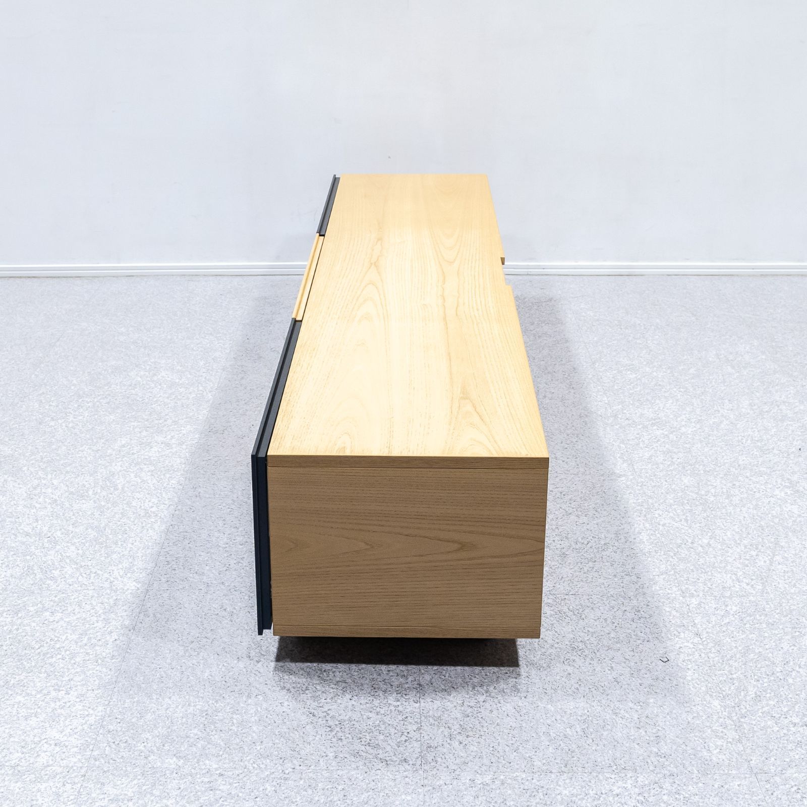 中古品】Cassina ixc. カッシーナイクスシー BREATH ブレス 中古品】Cassina ixc. カッシーナイクスシー BREATH ブレス