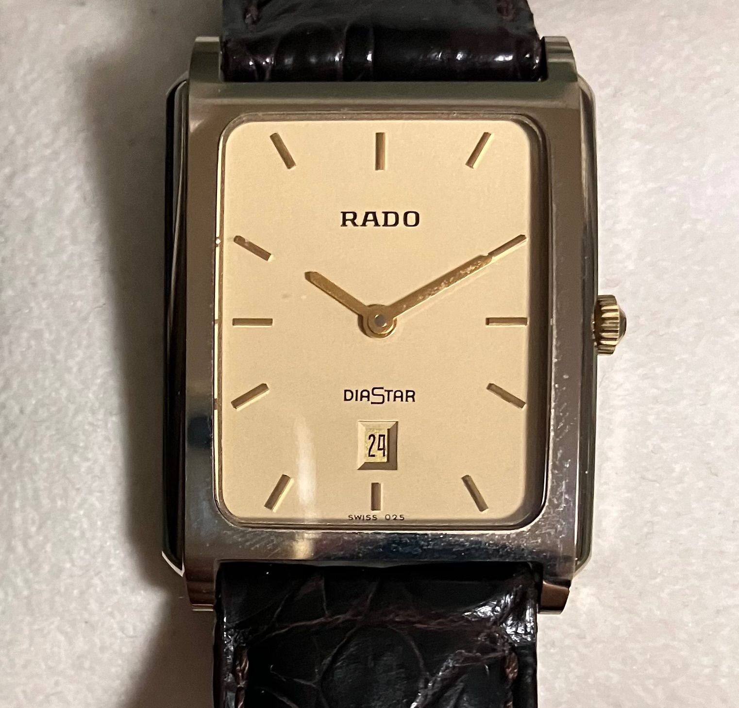 ☆RADO ラドー/DIASTAR ダイアスター☆160.0394.3☆ゴールド文字盤☆メンズ腕時計☆スイス製☆ - メルカリ