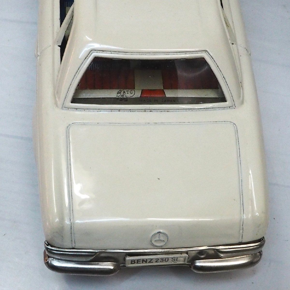 Asahi【Mercedes Benz 230SL メルセデス ベンツ 白ホワイト】ブリキ フリクションtin toy  carミニチュア自動車ATC旭玩具アサヒ【箱無】0322 - メルカリ