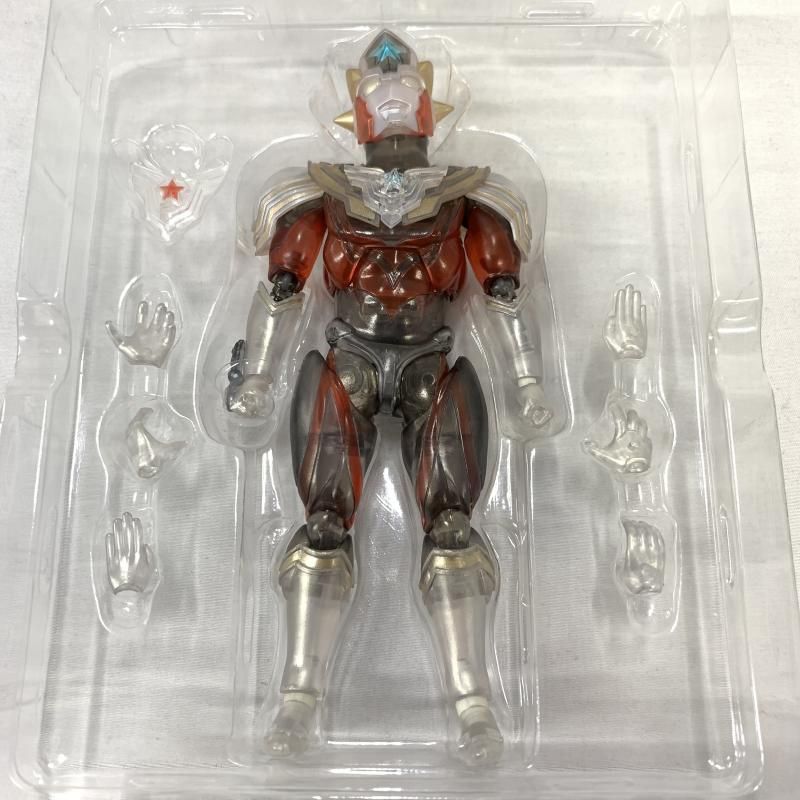 中古】開封)S.H.Figuarts ウルトラマンタイタス Special Clear