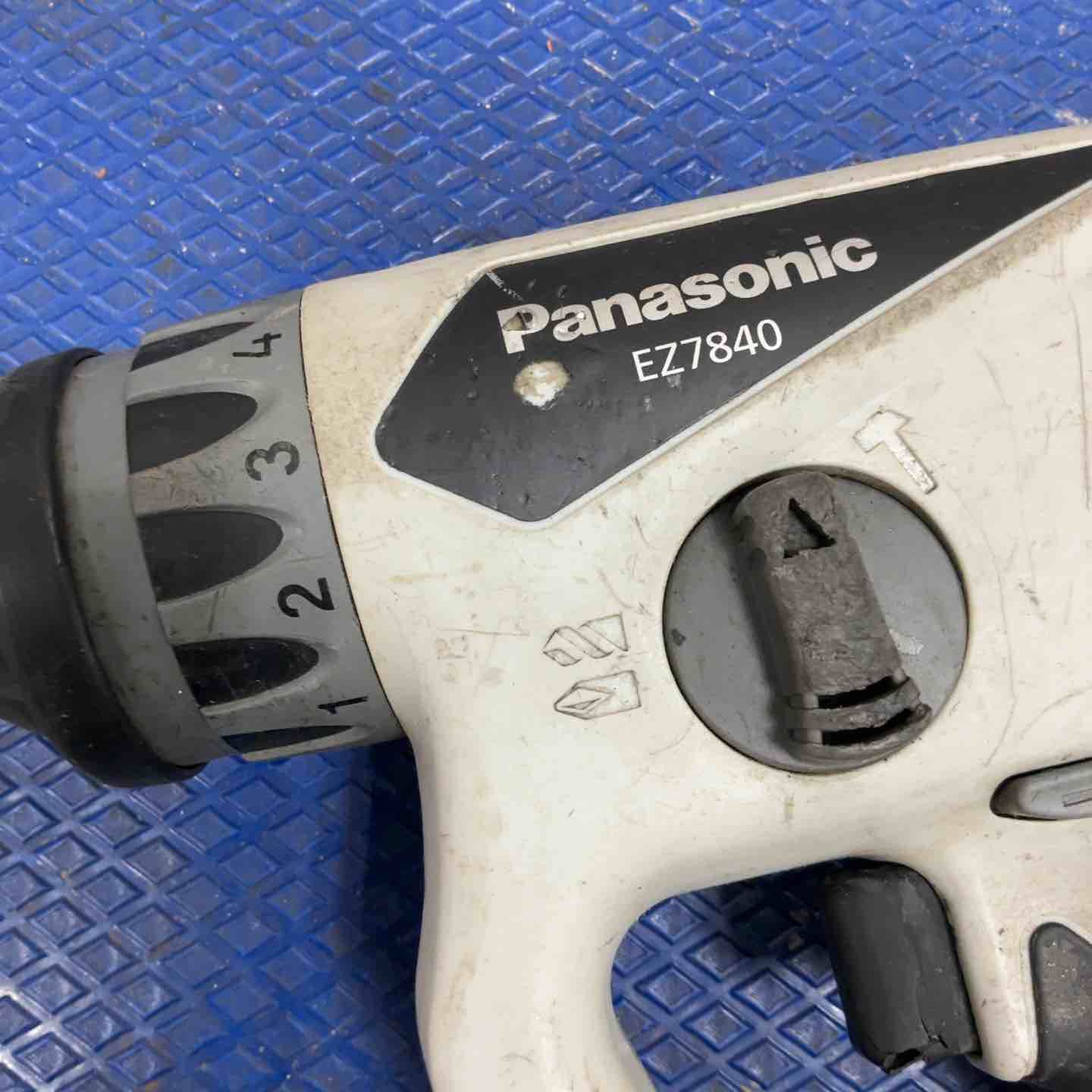 コードレスマルチハンマードリル