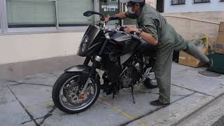 KTM 990