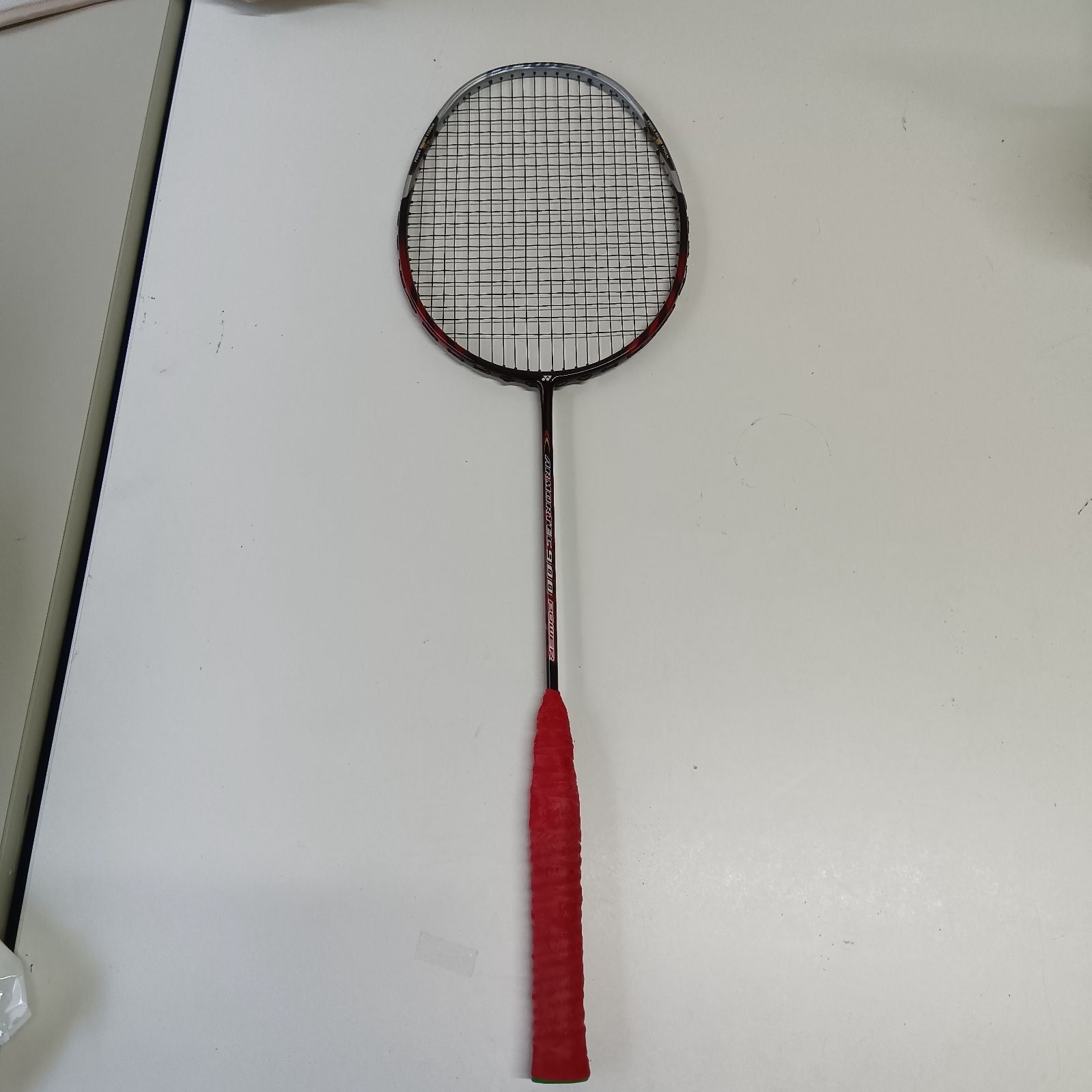 ARMORTEC 700 バドミントンラケット レッド/ブラック　廃盤 YONEX ARMORTEC 700 アーマーテック700 3U G5 廃盤品 - メルカリ