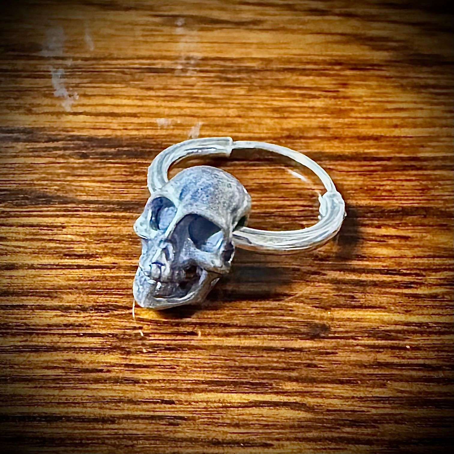 新品】スカルピアス <ミドルスカル> NECROMANCE ネクロマンス