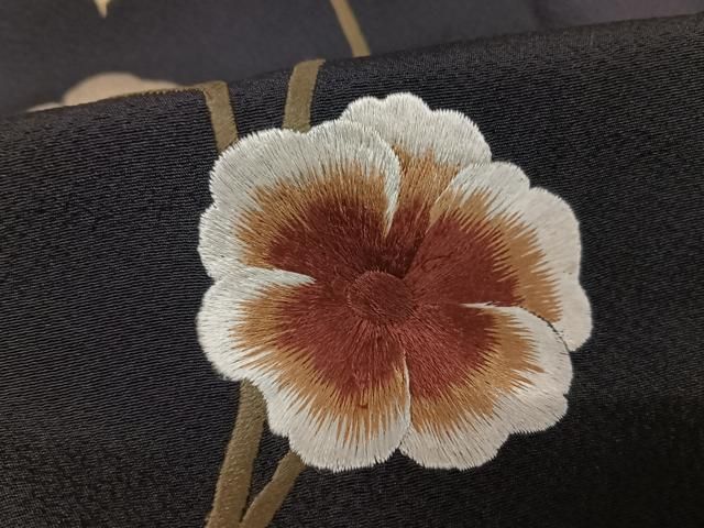 平和屋着物○こむさでもーど・COMME CA DU MODE 訪問着 刺繍 花蝶文 暈