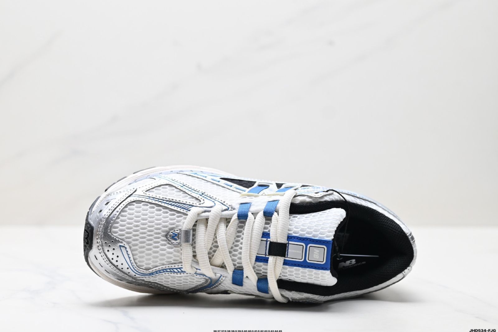 今日 ニューバランス New Balance M1906 シリーズ レトロな 宝庫級ダディーシューズ