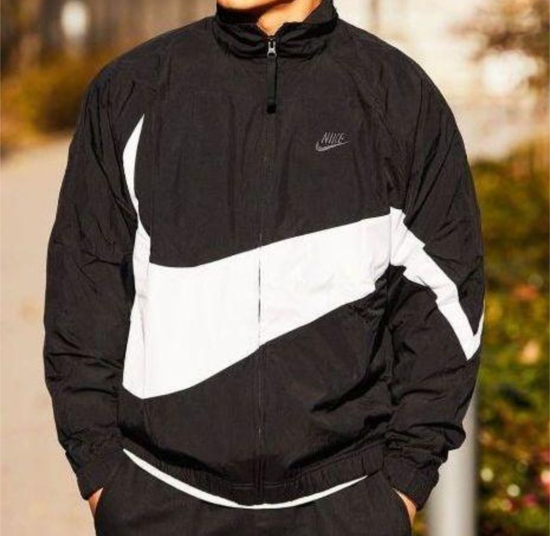 XL 新品未使用 NIKE WOVEN JACKET ナイキ ウーブンジャケット XL 新品未使用 NIKE WOVEN JACKET ナイキ ウーブンジャケット