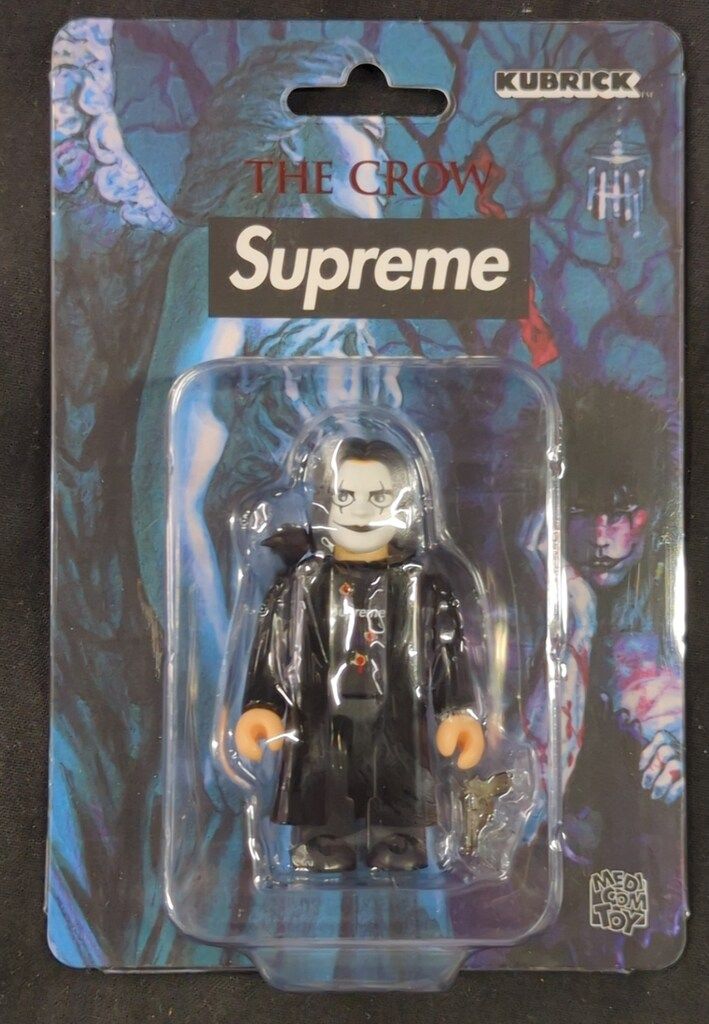 MEDICOMTOY KUBRICK SUPREME THE CROW Supreme × The Crow Kubrick 100