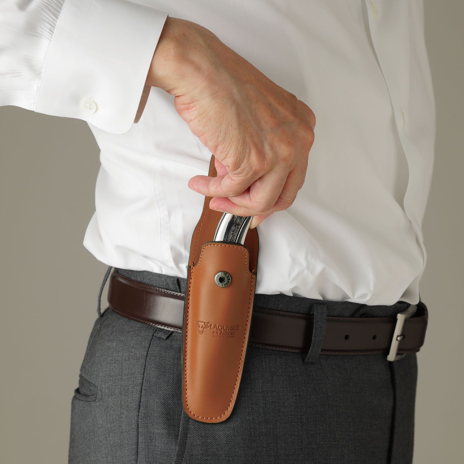 Laguiole en Aubrac ソムリエナイフホルダー マロン G 04690