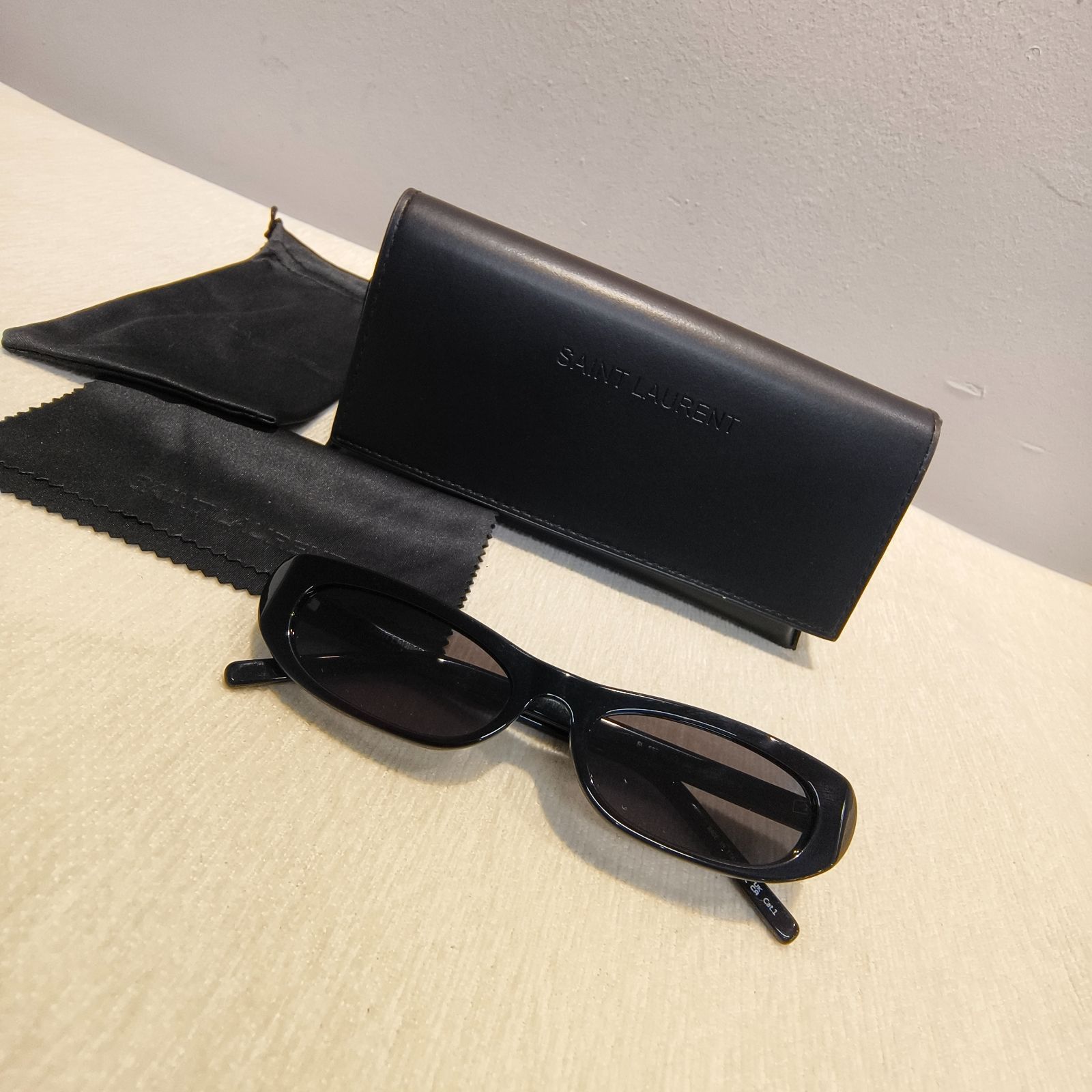 未使用 SAINT LAURENT SL 557 BLACK サングラス 常田大希 着用 黒