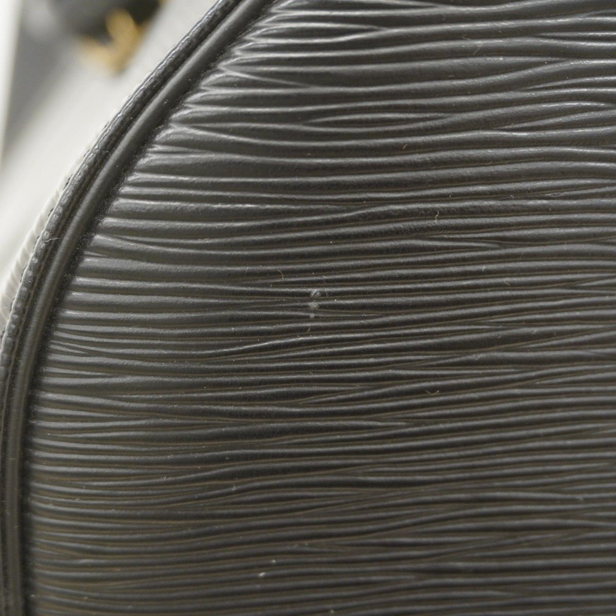 ルイヴィトン ボストンバッグ