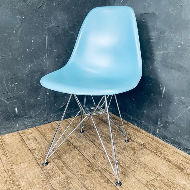 vitra ヴィトラ イームズ サイドシェルチェア 【中古】Herman