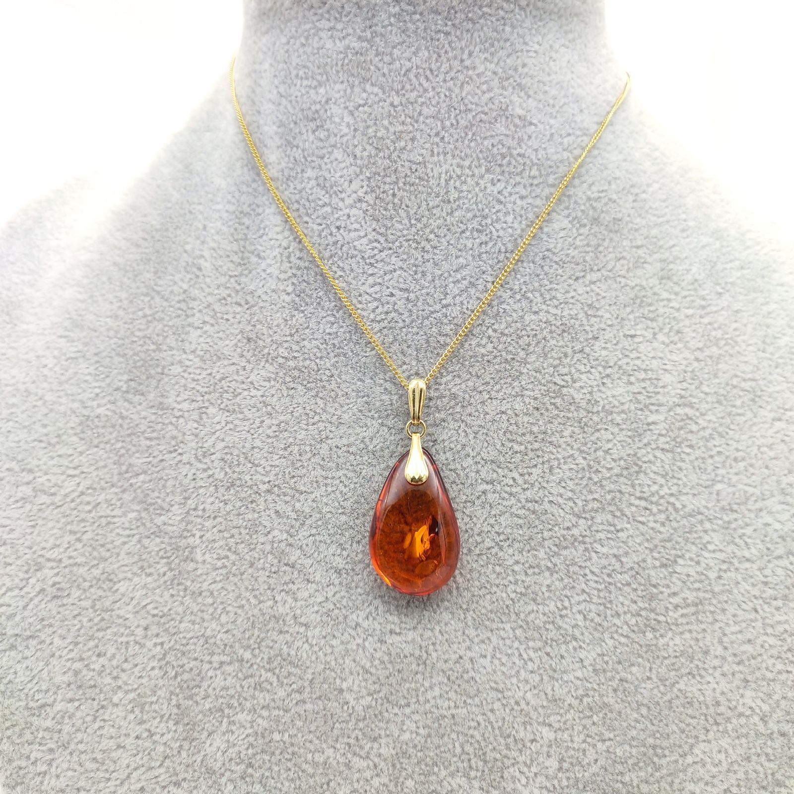 美品】琥珀ネックレストップ ティアドロップ シルバー925 - メルカリ