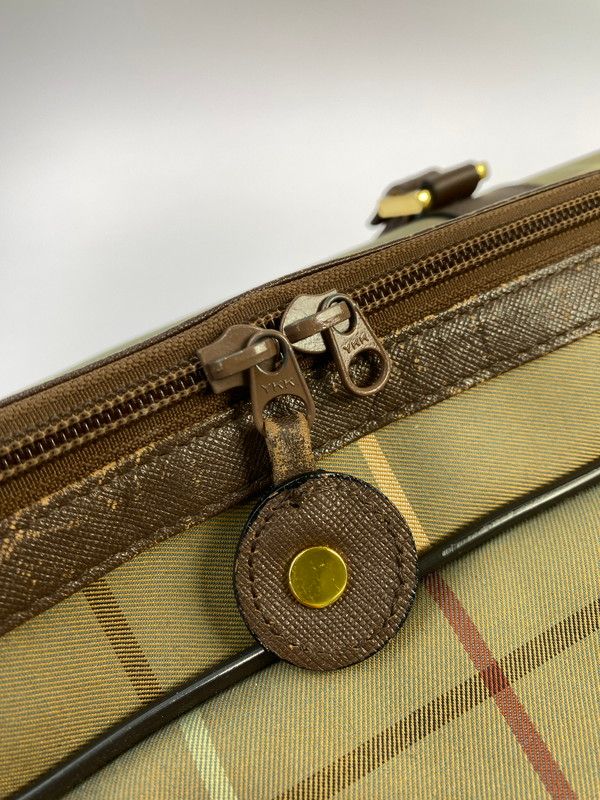 【激レア】BURBERRYS ボストンバッグ トラベルバッグ ホースロゴ 現状渡し品】BURBERRY バーバリー ノバチェック ホースロゴ