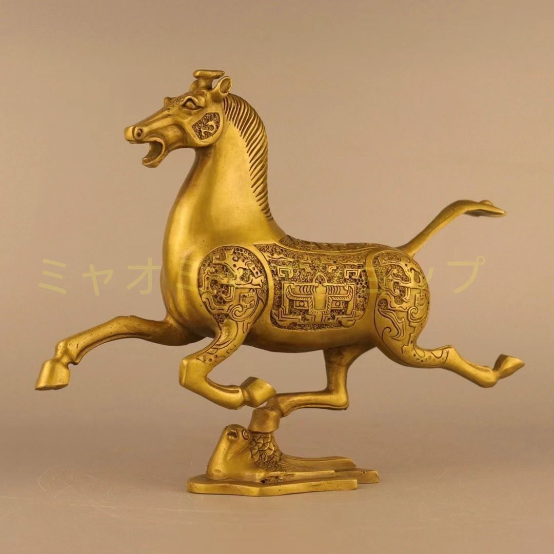 馬 ウマ 置物 オブジェ 金色 黄金 ゴールド 干支 運 金運 健康運 出世運 家庭運 家内安全 インテリア 玄関 リビング オフィス 飾品 幸運 長寿 贈り物 プレゼント 魔除け