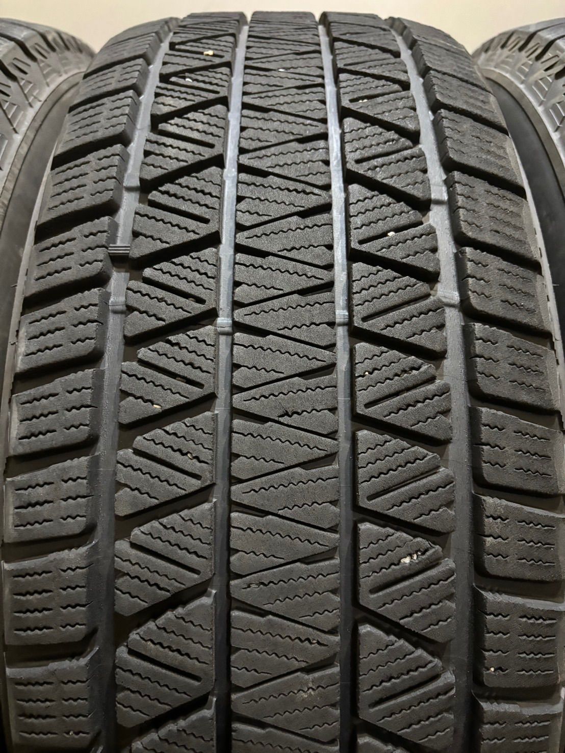 65R17 BRIDGESTONE