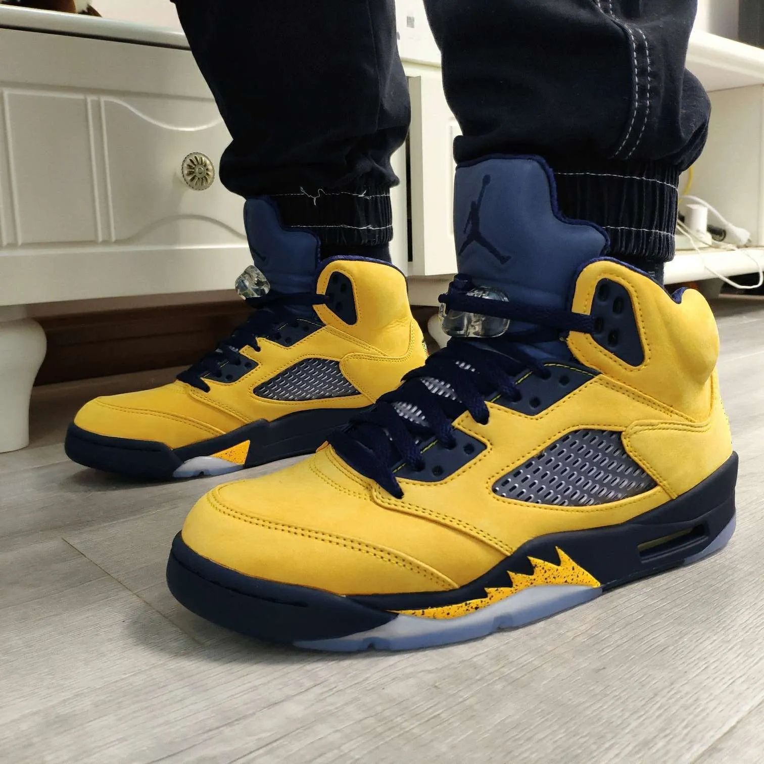 新品 未使用 NIKE ナイキ AIR JORDAN 5 RETRO SP 'MICHIGAN' エア ジョーダン 5 レトロ 