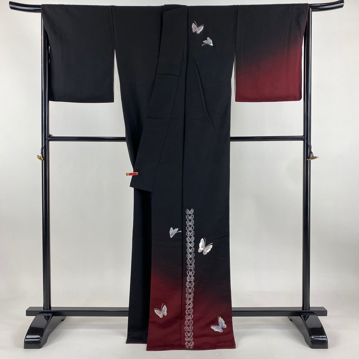 付下げ 身丈170.5cm 裄丈68.5cm L 袷 和田光正 落款 蝶 樹木 銀