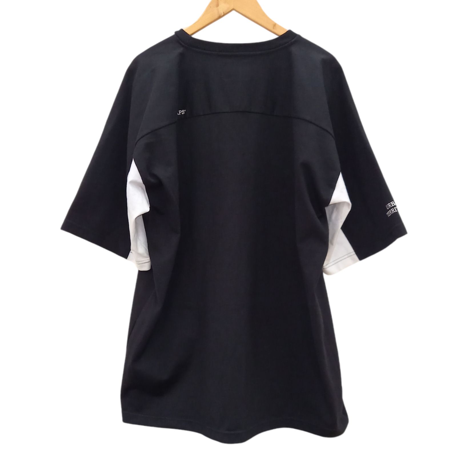 68.WTAPS 23SS QB/SS/CTPL. WUT フットボールTシャツ 【店舗併売