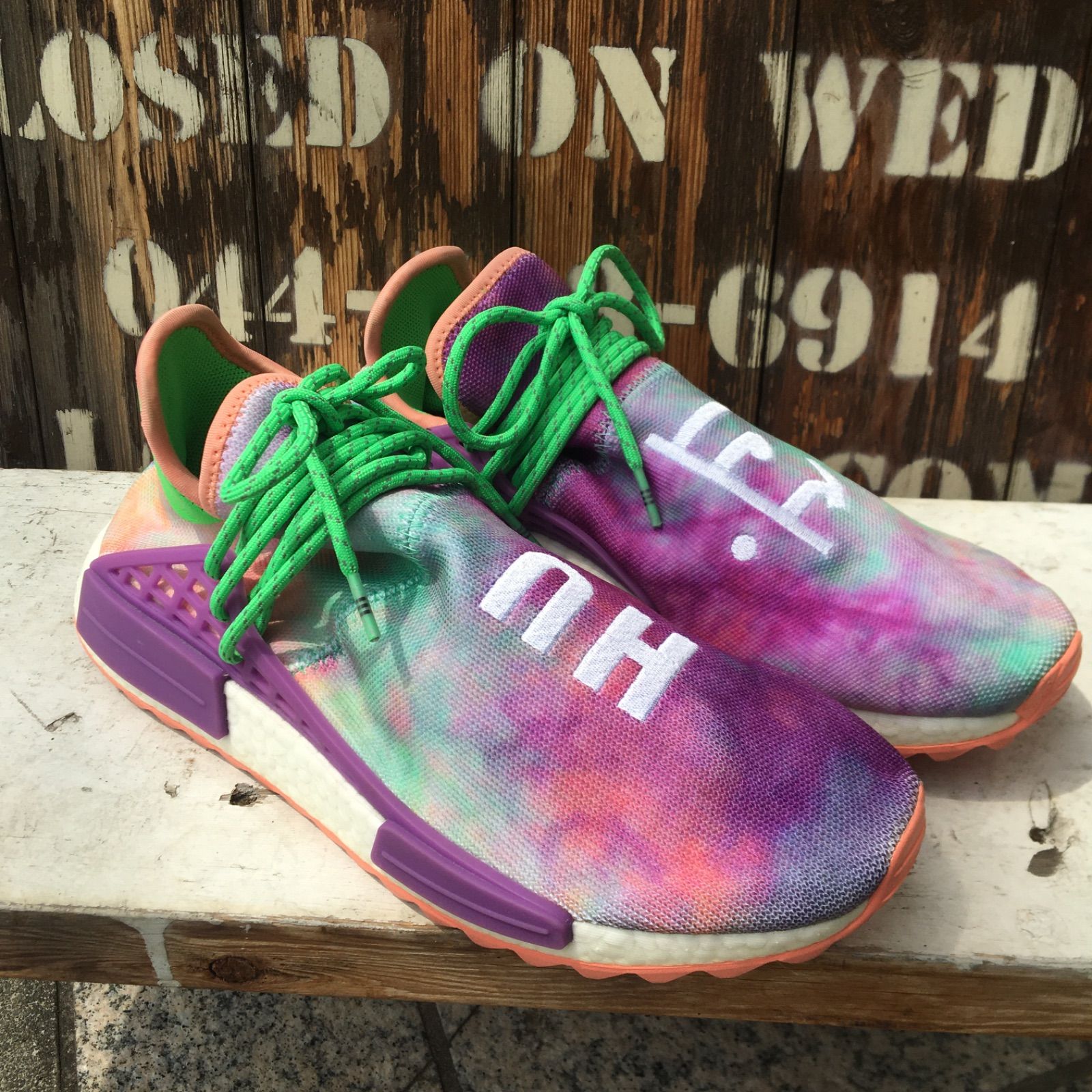 2017年製 Pharrell Williams × adidas Human Race NMD Holi Festival 