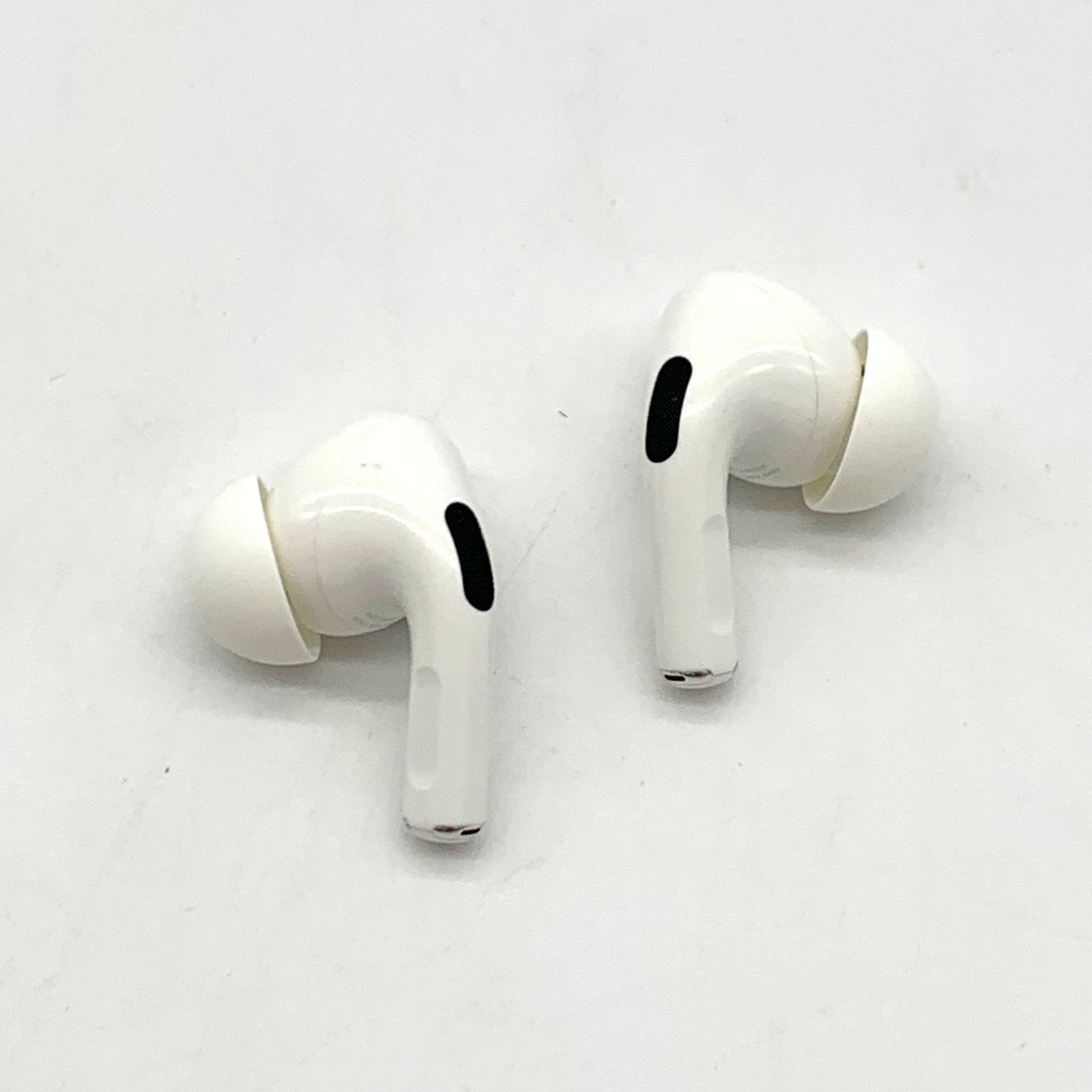 ▽【動作確認済み】Apple Airpods Pro MWP22J/A ワイヤレスイヤホン