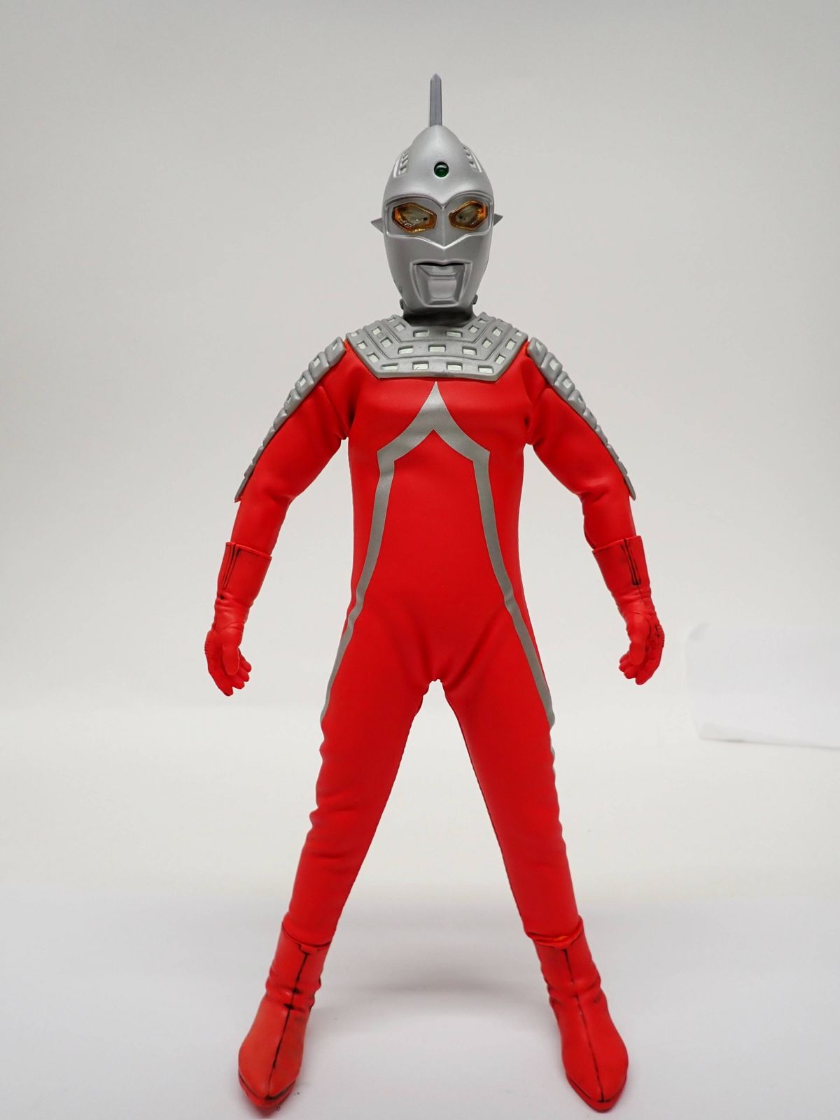リアルアクションヒーローズ No.235 ウルトラセブン フィギュア メディコムトイ RAH R2506-097 リアルアクションヒーローズ No.235 ウルトラセブン フィギュア
