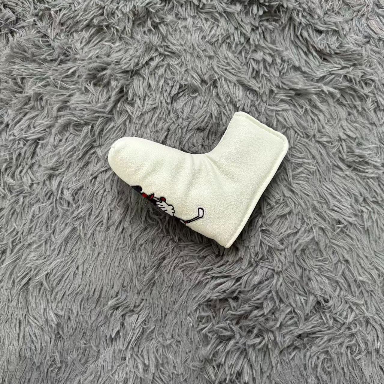 【新品4点セット】刺繍ドラえもんゴルフクラブカバー ヘッドカバー 白色 新製品4点セット】かわいい刺繍ドラえもんゴルフクラブカバー