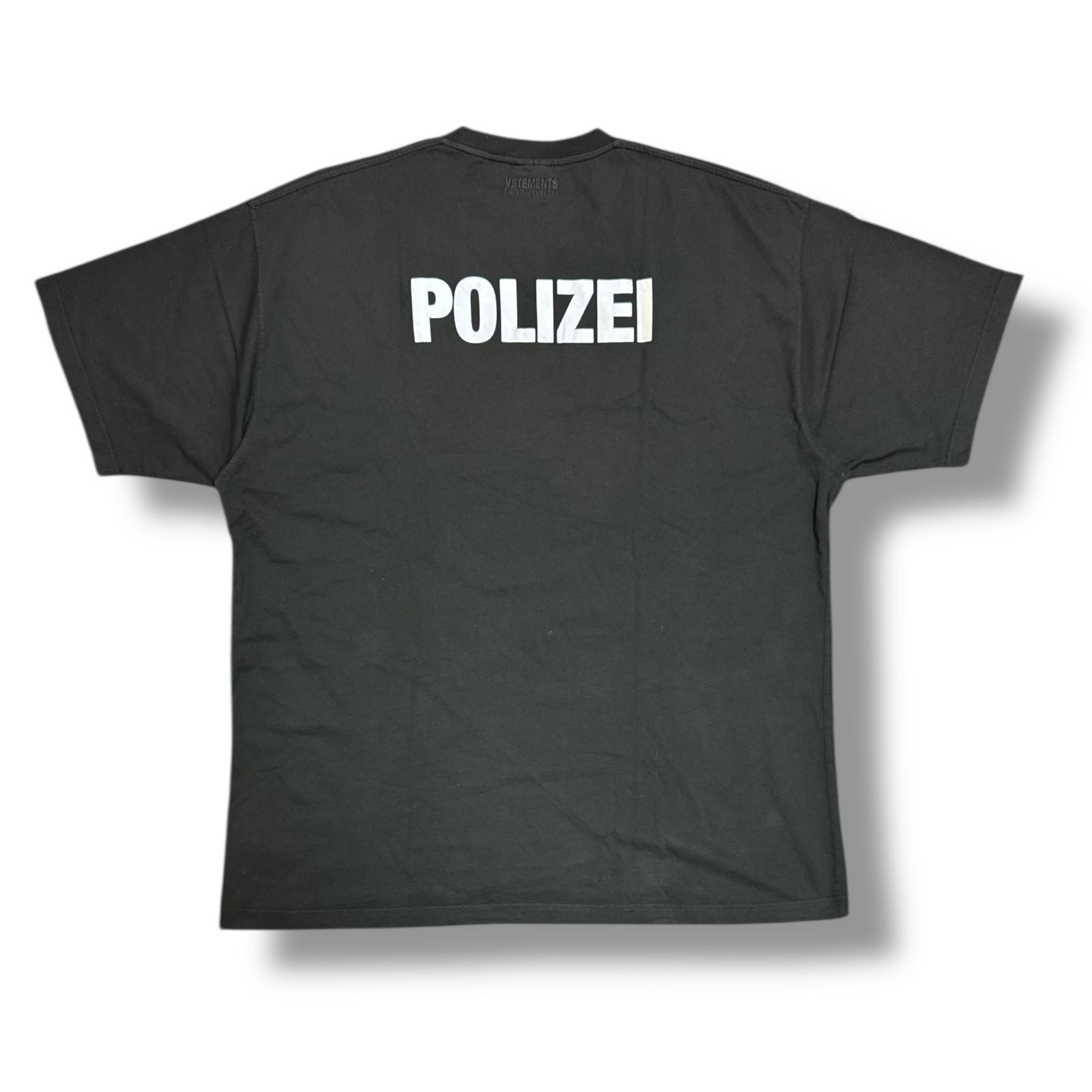 VETEMENTS Polizei T-Shirt ポリツァイプリントTシャツ