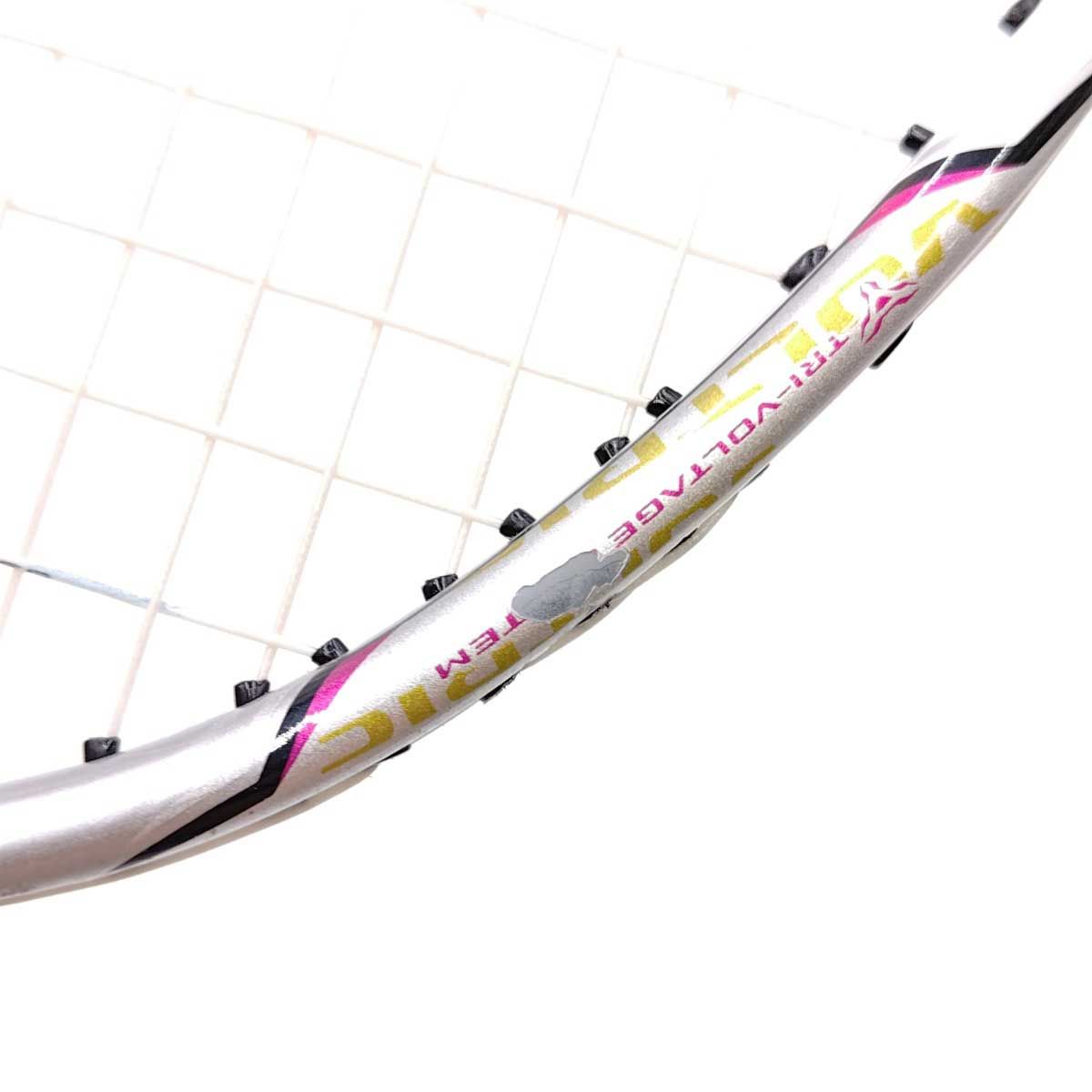 YONEX バドミントンラケット ボルトリック30 ケース付き 5UG5
