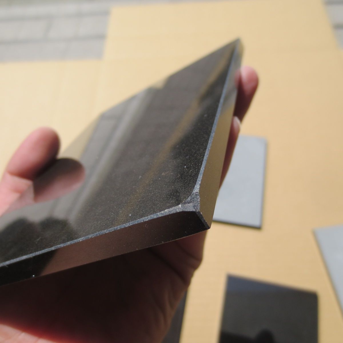 板石15×11×0.8cm 石板 平板 黒板 台座 黒御影石 黒みかげ石