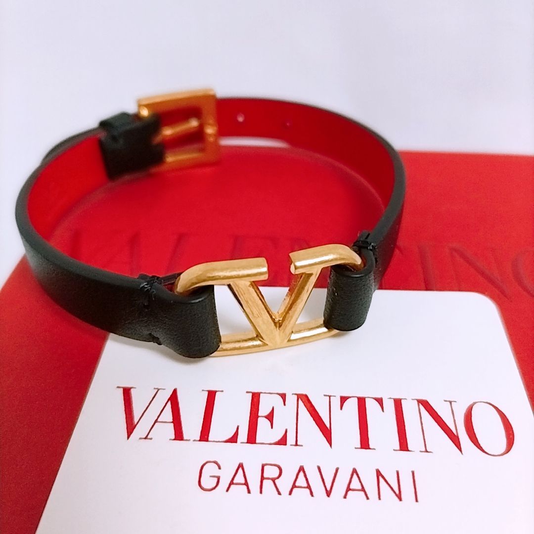 新品未使用】VALENTINO Vロゴ シグネチャー カーフスキン ブレスレット 