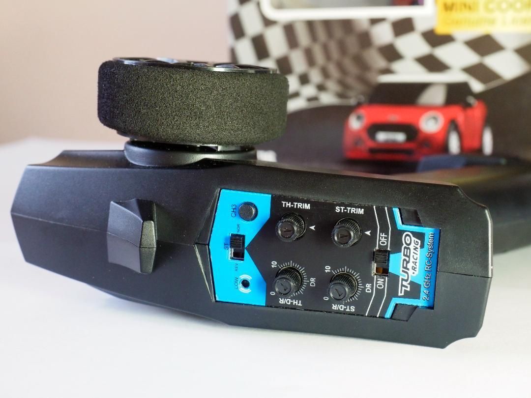 Turbo Racing、ラジコンミニカー 1/76、 BMW正式ライセンス商品 MINI Cooper、ラジコンミニカー 1/76、 BMW正式ライセンス商品