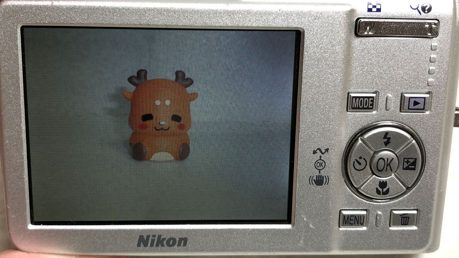 Nikon ニコン コンパクトデジタルカメラ COOLPIX S200 Amazon Canada: Nikon Coolpix S200 7.1MP Digital Camera with