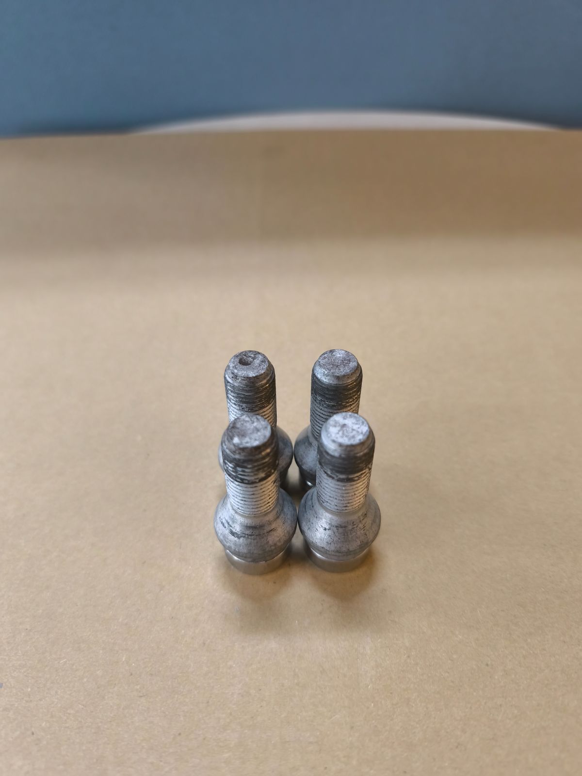 McGard マックガード ロックボルト MCG-67222 LAWEED_CL