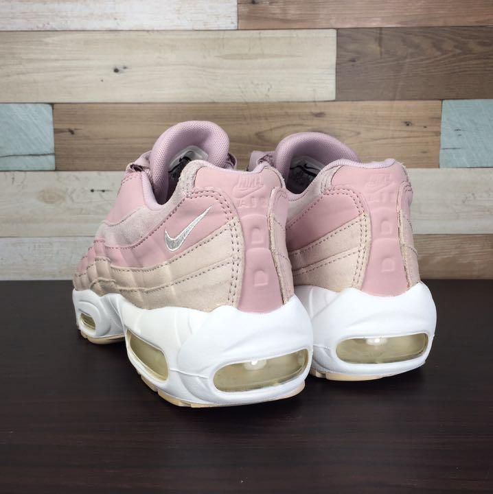 AirMax95 ピンク　24センチ 国内8月9日発売予定】ナイキ ウィメンズ エア マックス 95