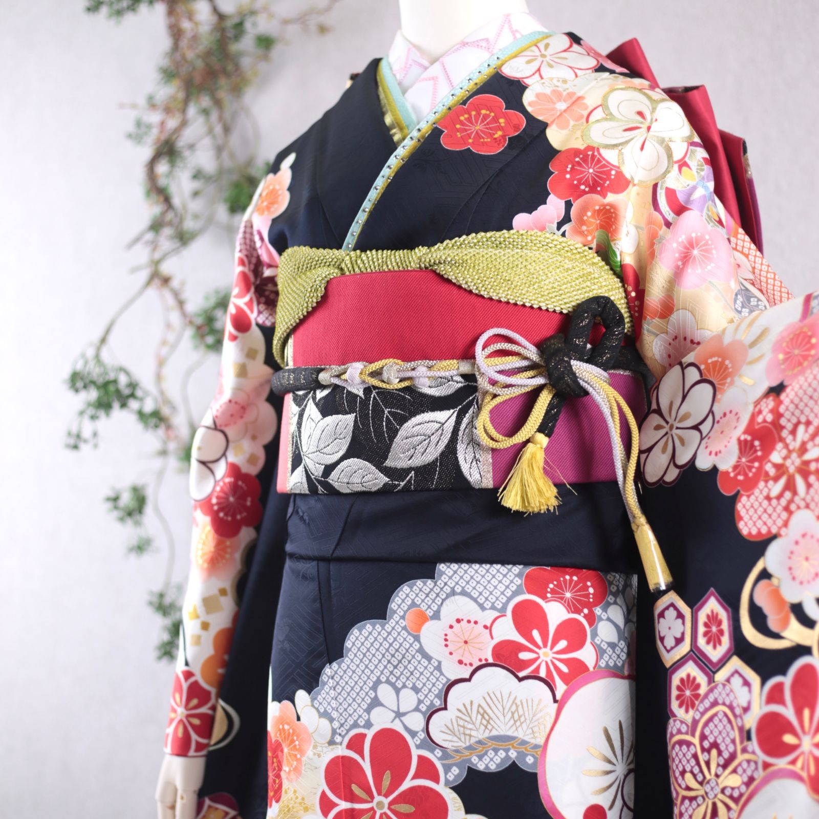 振袖フルセット 振袖セット 振袖 Lサイズ 中古 紺×レトロ 美品 成人式