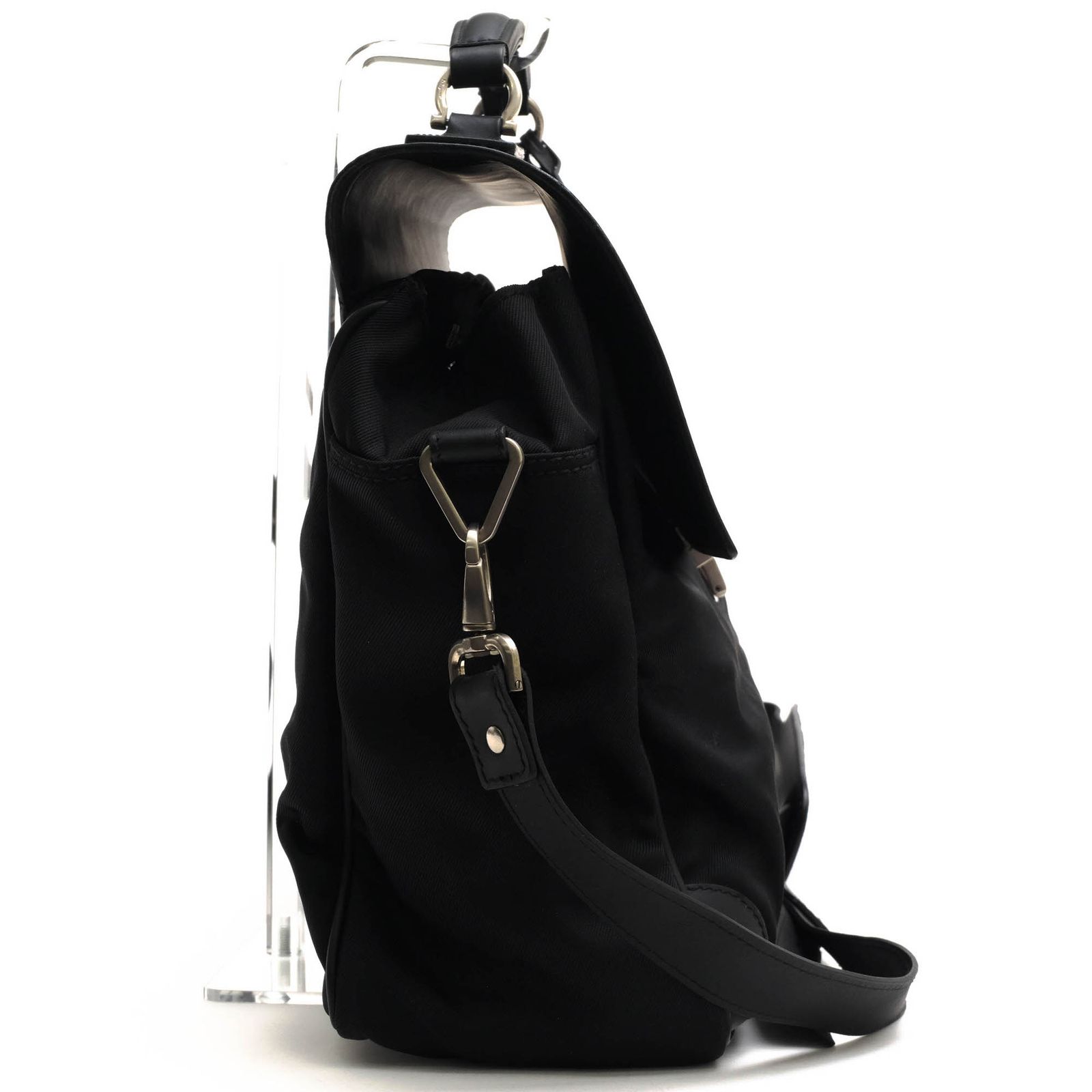 Salvatore Ferragamo レザー ビジネスバッグ ブラック フェラガモ ビジネスバッグ/ブリーフケース/ショルダーバッグ