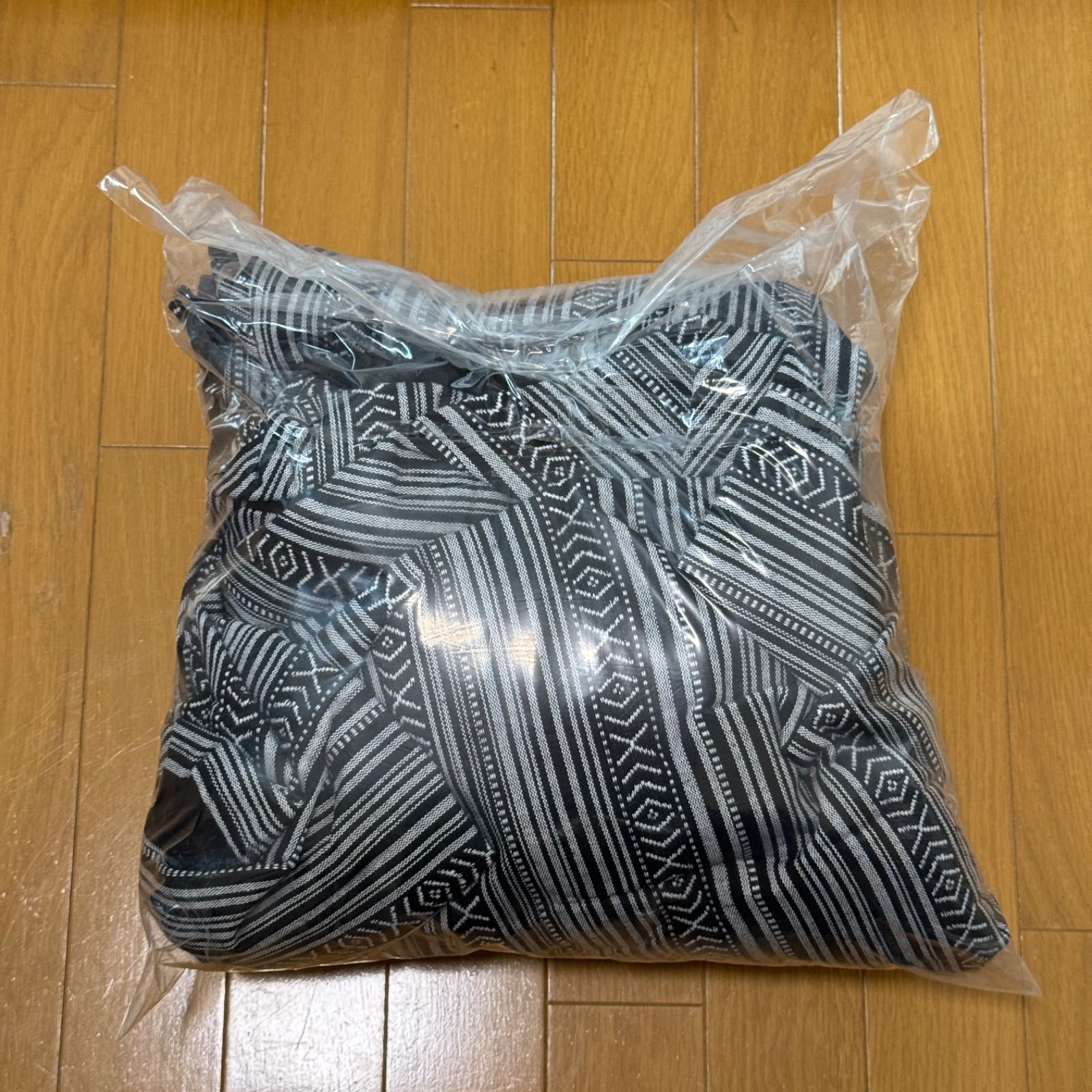 シートカバー メキシカン　2席　汎用　おしゃれ グレー 送料無料 オシャレな汎用シートカバー 前2席分A USDM 高速有鉛