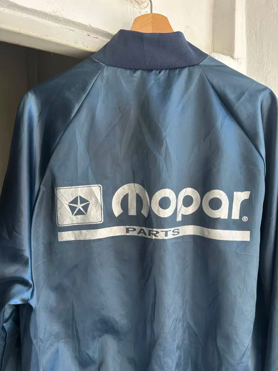 90s USA サテン ブルゾンジャケット