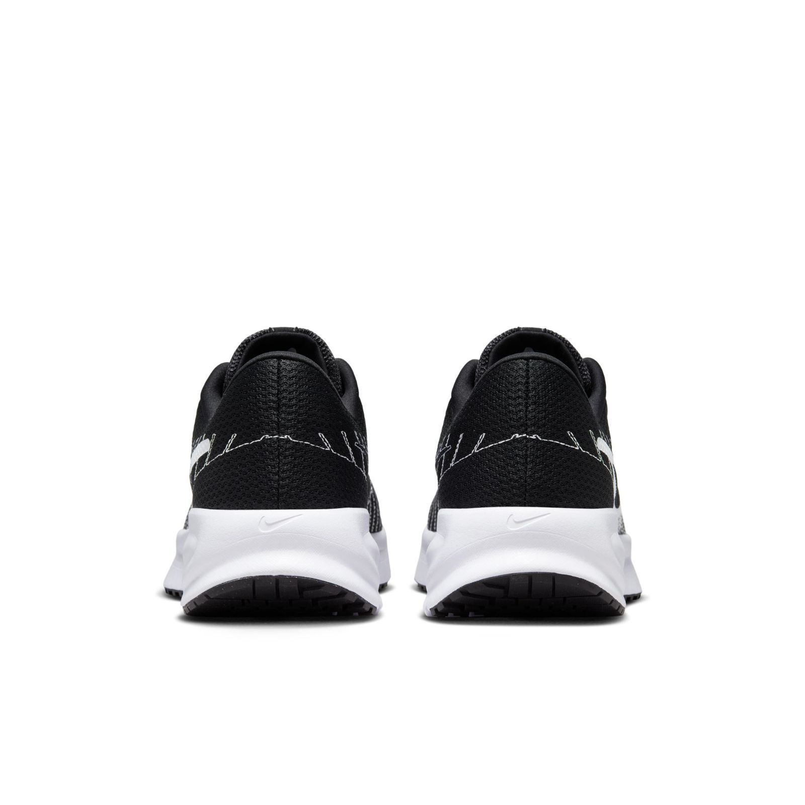 ナイキ NIKE メンズ ランニングシューズ ラン デファイ RUN DEFY HM9594 004カラー ブラック 黒 部活 通学 通勤 スニーカー 運動靴