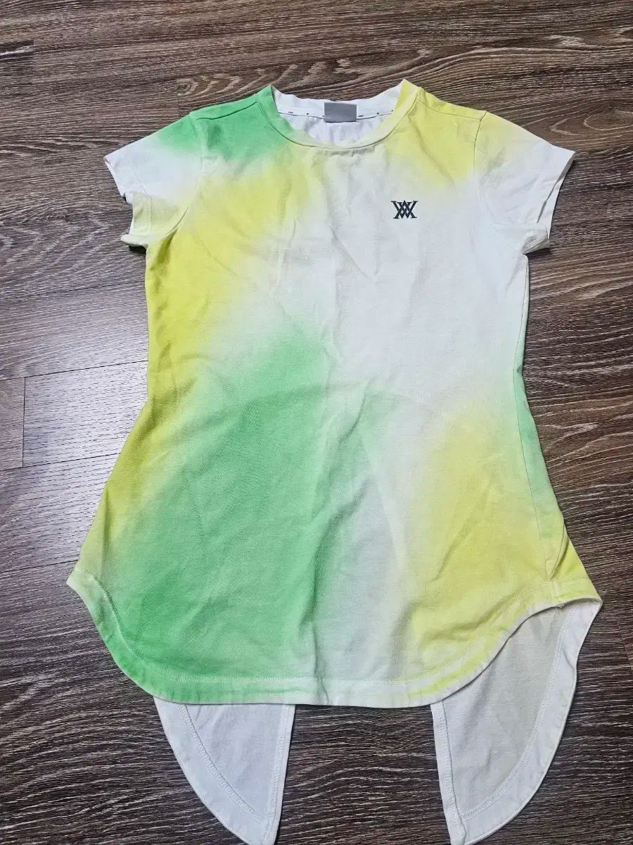 ANEW バックスリット 半袖Tシャツ