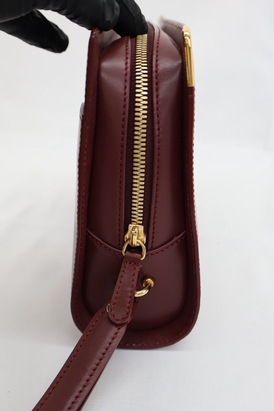 ゴールド金具 カーフレザー