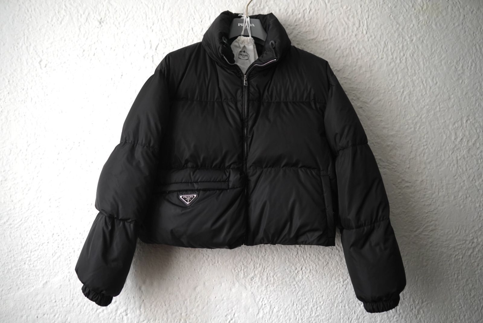 PRADA nylon ボンバージャケット MA1 三角タグ renylon 【公式通販】