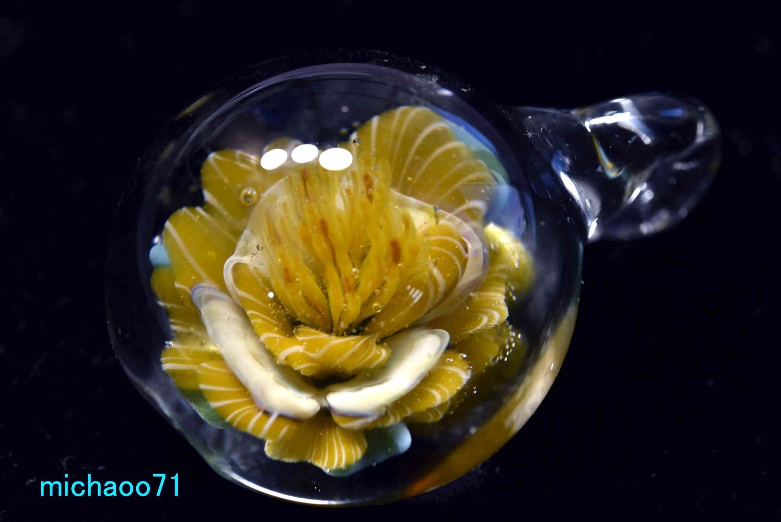 フラワー ガラスのペンダントトップ (12131-P21)GLASS FLOWER 透き通っ