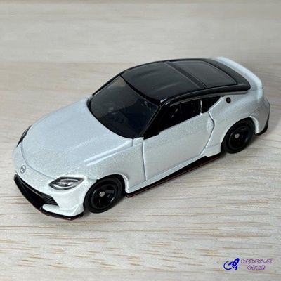 トミカミニカー８８台まとめ売り 棚付き トミカ No.88 日産 フェアレディZ NISMO 箱｜トミカシリーズ No